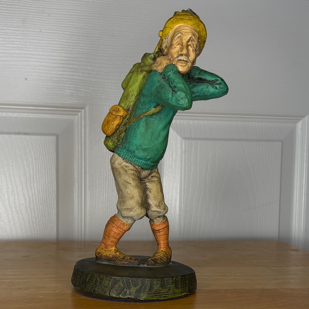 VTG Hand-painted Golfer Grumpy Old Man Golf bag Caddy Chalkware Statue Figurine
